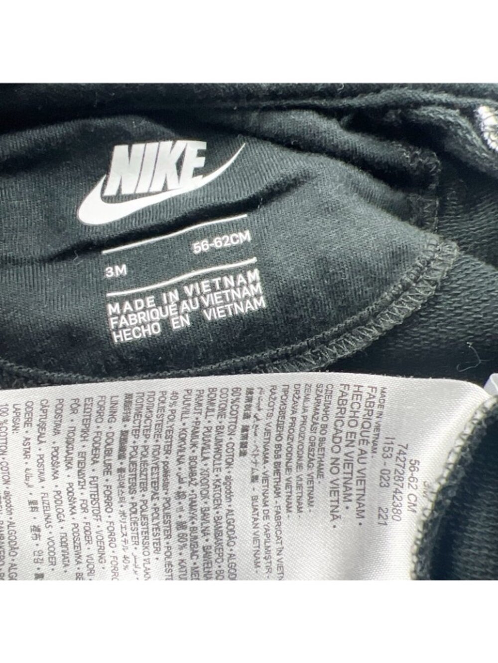 Nike Infant Hooded Full Zip Coverall Romper Black Gray Outfit 0-3 Months - Picture 2 of 3